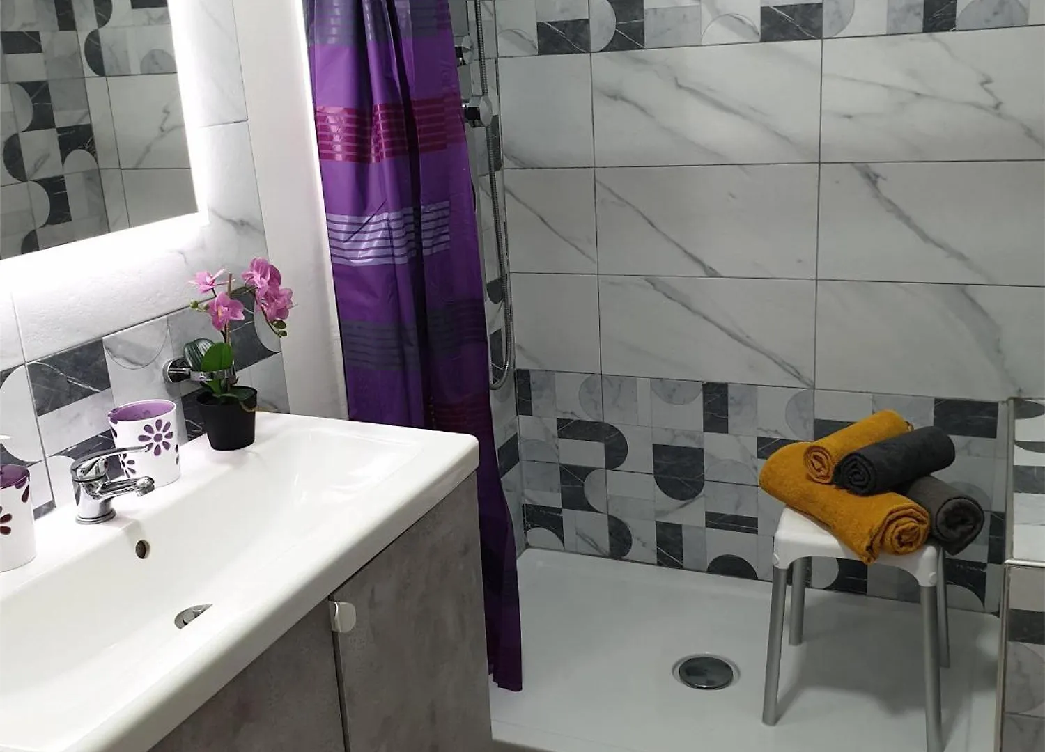 Team019 Casa Giusi Terrace & Sicilian Charm Apartment Catania 0*,  Italy